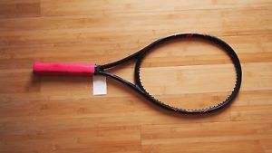 Good condition Wilson Burn FST 99 4 3/8 tennis racquet