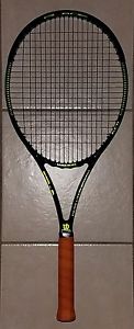 Wilson Blade 104 tennis racquet - Serena Williams - 4 3/8 grip size - MINT!