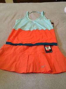 Women's Nike tennis outfit, orange/aqua, NWT, Large