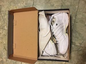 Women's Shoes 6 Wilson Tennis Shoes 6 Brand New Retail $50