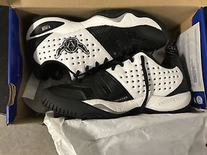 Prince T22 Viking Tennis Shoe Size 8 NWT