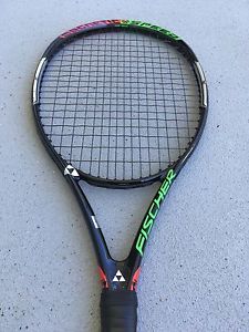 FISCHER MAGNETIC SPEED M PRO NO.1 105 4 3/8 TENNIS RACQUET/Yonex Poly Tour 16L