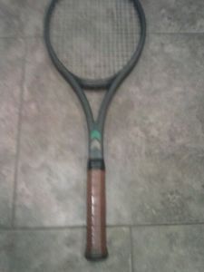 Dunlop Max 200G Tennis Racket