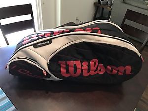 Wilson Tour Tennis 6 Rackets Bag Red Black White  Excellent Condition !