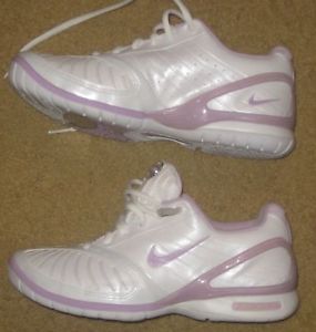 Nike Air Zoom Mystify Size 65 hr