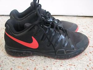 Nike Men Vapor 9.5 Federer Tour Tennis Shoes Black/Hyper Punch Size 11 US