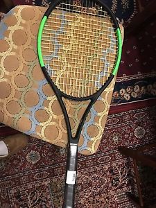 New Wilson Blade SW104 Autograph Tennis Racket Grip Size 4 1/4 serena williams