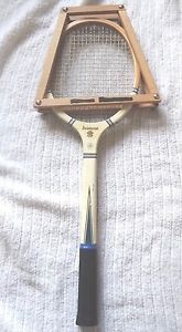 Magnan Racket Corps Aristocrat Fibre Sealed Throat Vintage Tennis Racket w/cover