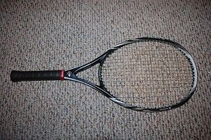 DUNLOP BIOMIMETIC 700 Oversize 110sq Head Size Tennis Racquet 4.1/4 Grip