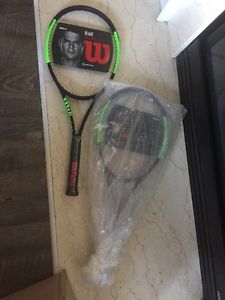 2 Wilson blade 98 16/19 Countervail - Grip Size 4 1/4