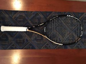 Wilson 2011 BLX Blade 98 18x20 4 3/8 grip Tennis Racquet Good Condition