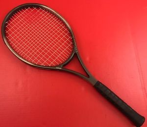 Yamaha EOS Tennis Racquet ZL3 (4 1/4) Grip, with case. Made in Singapore