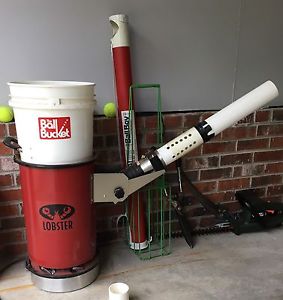 Used - Electric Lobster Tennis Ball Bucket Model 201