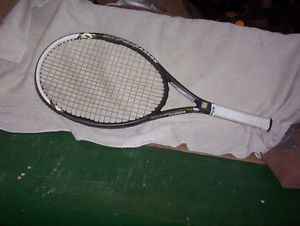 Wilson Hyper Carbon  5.3 graphite oversize tennis racquet