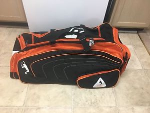 6 Tennis Racquet Carry Bag, Boris Becker Bag, Excellent Condition, Large Bag