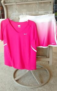 womens nike pink tennis outfits