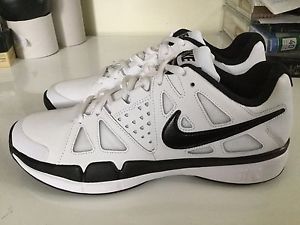 Men's Nike Air Vapor Advantage Tennis Shoe, Size 9.5