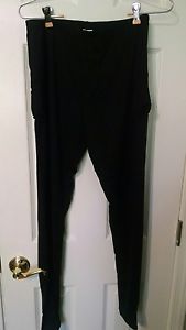 IN-BETWEEN Court Leggings Women's Size S-Black With Two Ball Pockets