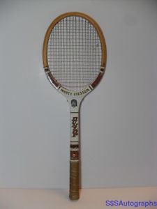 RARE VINTAGE RETRO 1970s MARTY RIESSEN DUNLOP MODEL WOODEN TENNIS RACQUET RACKET