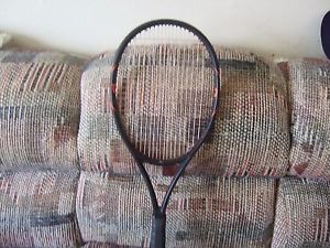 WILSON TENNIS RACKET. BURN FST 99S.   4  3/8. USED.