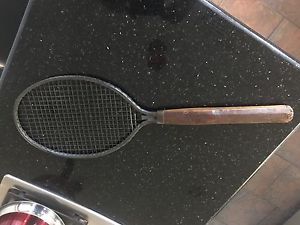 ANTIQUE  DAYTON MODEL WOOD & METAL TENNIS RACKET USA EARLY 1900"S RARE