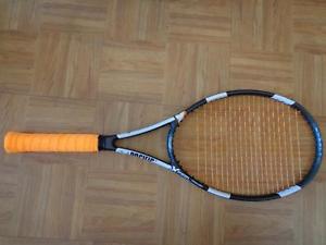 Pacific X feel Pro 90 vacuum 4 1/2 grip Tennis Racquet