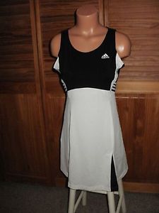 ADIDAS TENNIS DRESS SIZE MEDIUM BLACK & WHITE PLEATED SKIRT RACER BACK ADORABLE