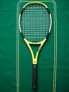 2006 Yonex RDS 001 Midsize 90 Racket 4 3/8 Strung EXCL