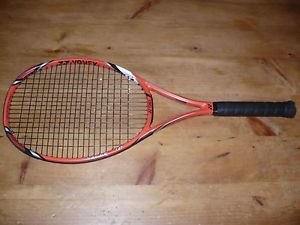 Yonex VCore Tour G 330g  - 4 3/8 (Wawrinka)