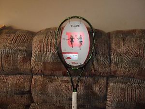 WILSON TENNIS RACKET.BLADE  98. 4 3/8