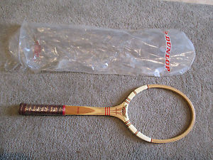 NEW VINTAGE Dunlop Maxply Fort Tennis Racquet 4 5/8 Medium Wooden Racket