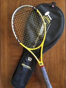 Wilson Hyper Hammer Carbon 6.6 Tennis Racquet - With Cover - Rollers - 4 1/2