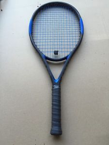 Wilson Hammer 4 H4 Carbon Tennis Racquet - Oversize 113 Sq. In. - 4 3/8 Grip