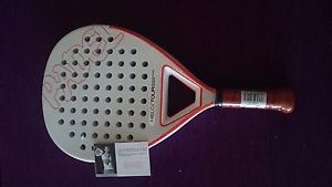 Ultima unidad. PALA PADEL LOBB HIELO. 180€