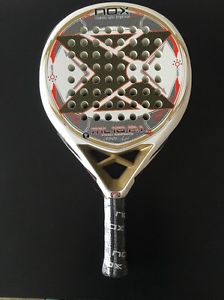 PALA DE PADEL NOX ML10 P.1 NUEVA A ESTRENAR PRECINTADA