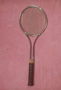 VINTAGE Steel Metal Tennis Racket Racquet WILSON T2000 Medium 4 5/8 leather grip