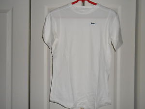 NIKE DRI-FIT WHITE TEE---MEDIUM