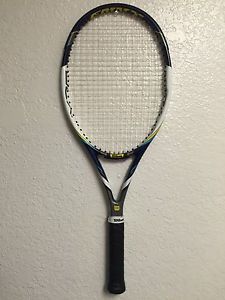 Wilson Envy 100L 16x20 Grip 4 1/2 Pre-Strung