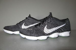 NIKE Womens Flyknit Zoom Agility Shoes Black, White 689616-001 Sz 9.5 $150