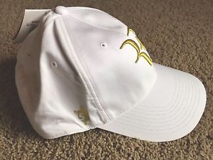 Wimbledon '5' Trophy / Gold Federer hat / cap (347948-100).  New With Tags.