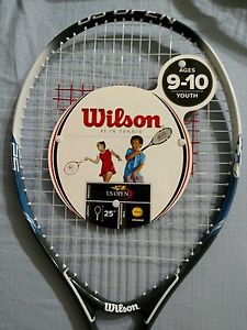 Wilson- US Open. 25" Tennis Racquet- Ages 9-10 (WRT21030U. Free shipping